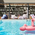 Moxy Marina 酒店 帕特雷