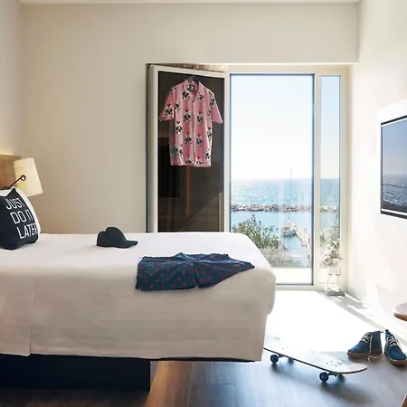Hotel Moxy Marina