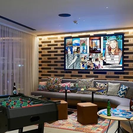 Moxy Marina Hotel 3*