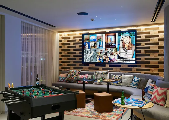 Moxy Marina Hotel 3*