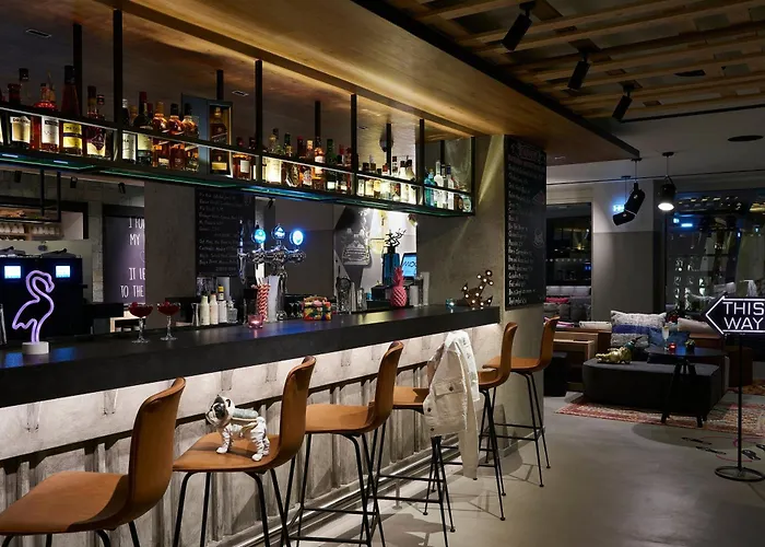 Moxy Marina Hotel